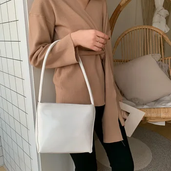 

2020 New Women's Bag Korean Fashion Bucket Bag Retro Simple Atmospheric One Shoulder Portable Crossbody Bag