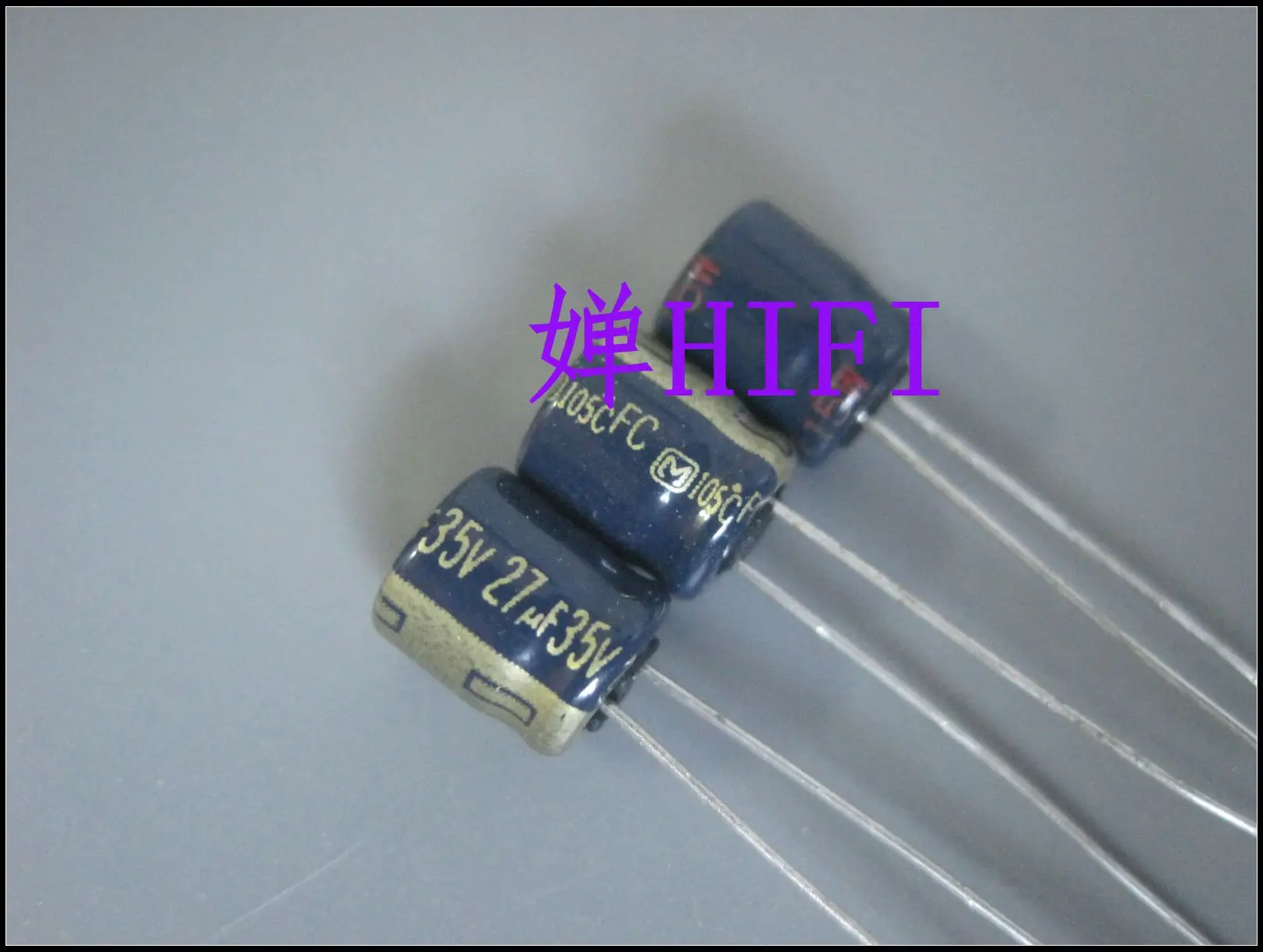 220UF 120UF 100UF 330UF Capacitor Eletrolítico de 105 graus