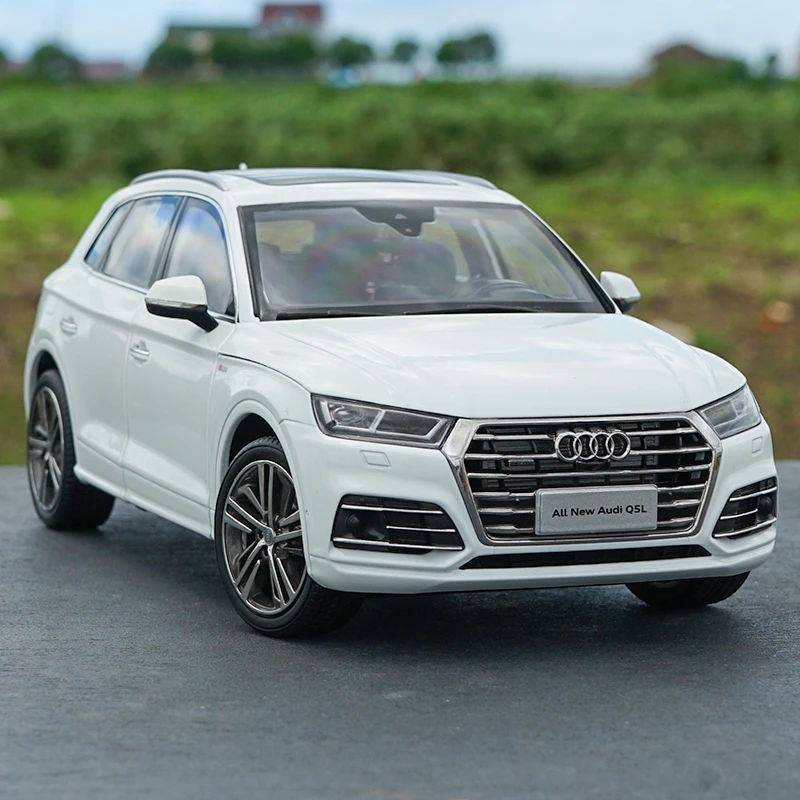 Оригинальный завод изысканный литье под давлением 1:18 AUDI Q5L новая версия Q5 2018