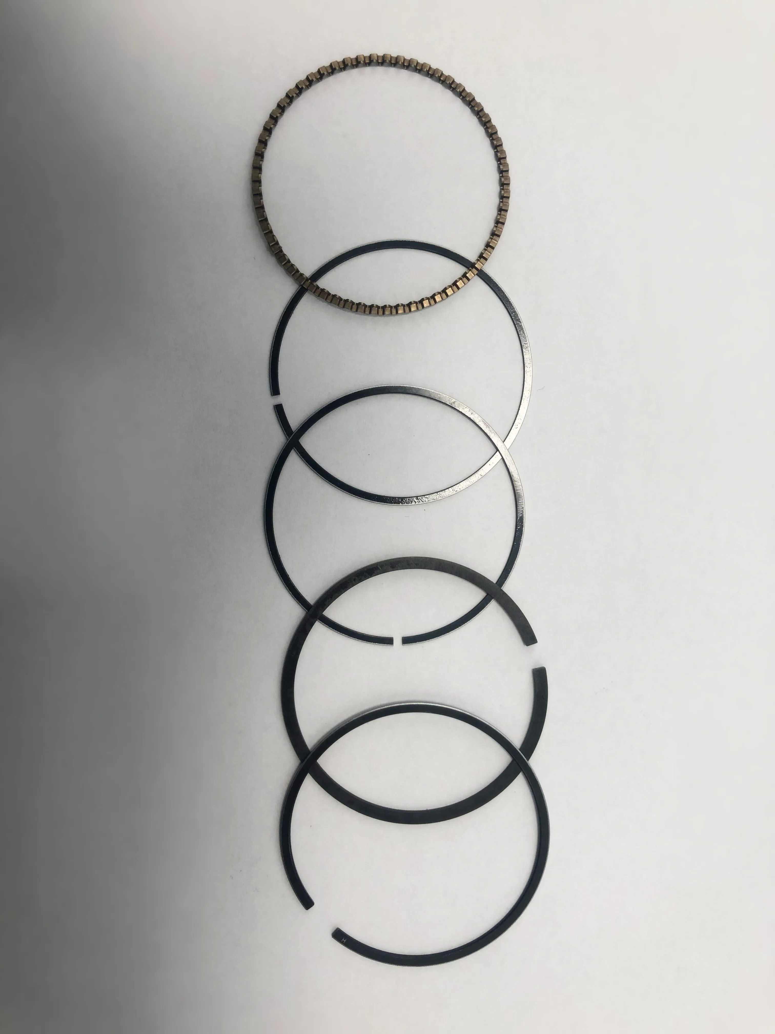 • Set Fasce Elastiche Per Motore Fuoribordo A 4 Tempi Yamaha F2.5 2.5Hp