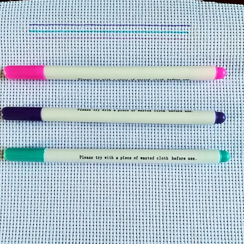 Blue Pink Purple Маркеры для ткани, растворимые вышивки крестиком, Воздушная вода, стирающиеся ручки с люверсами, чернильные маркеры, растворимые ручки, рукоделие, инструменты для дома - Цвет: Blue Pink Purple