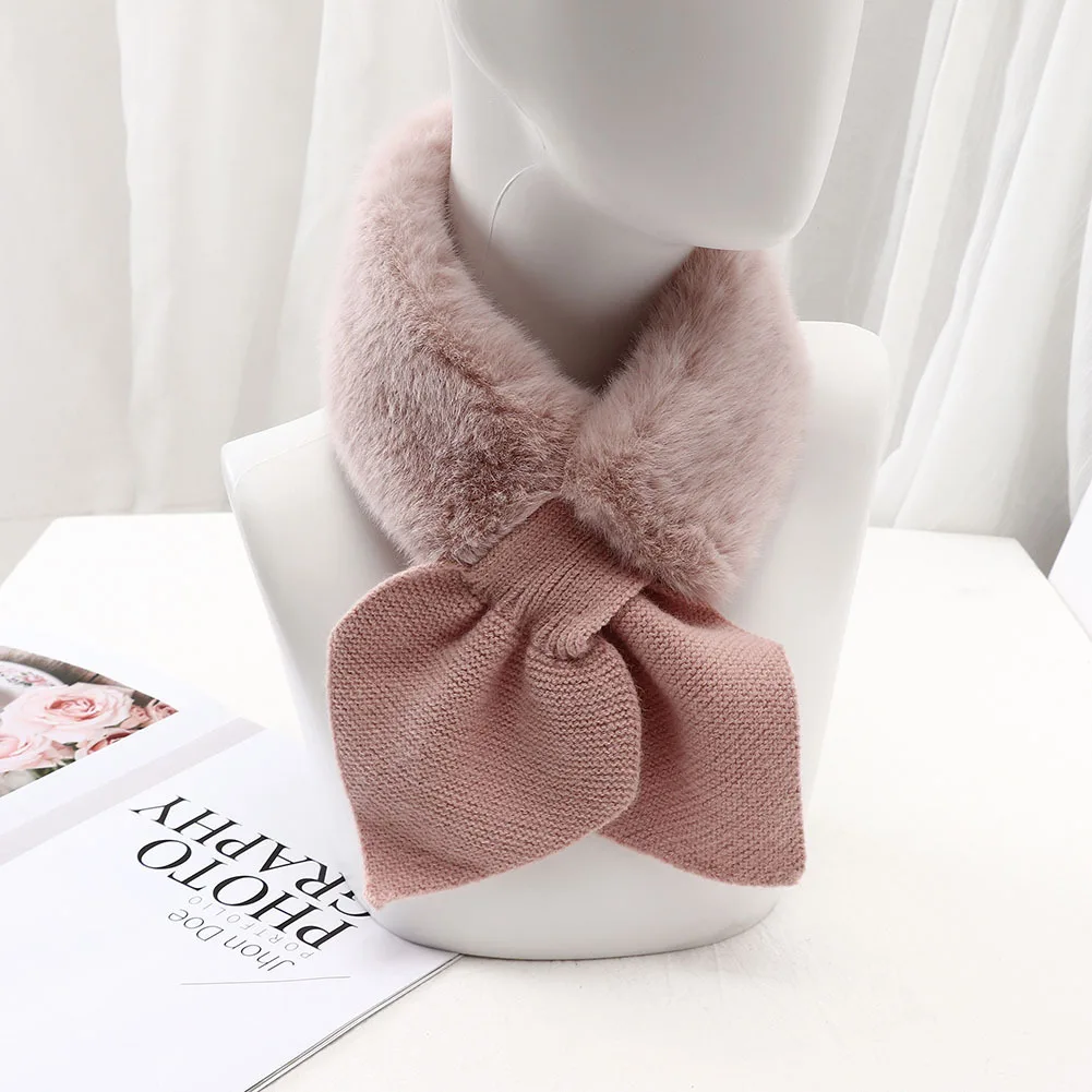 2020 New Designer Pink Love Heart Knitted Scarf Women Winter Fashion Thick Warm Faux Fur Neck Collar Scarves for Ladies Foulards