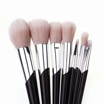 

Pro 7Pcs Multifunctional Makeup Brush Set Eyeshadow Powder Foundation Lip Eyeliner Blush Plastic Handle Makeup Brush Tools