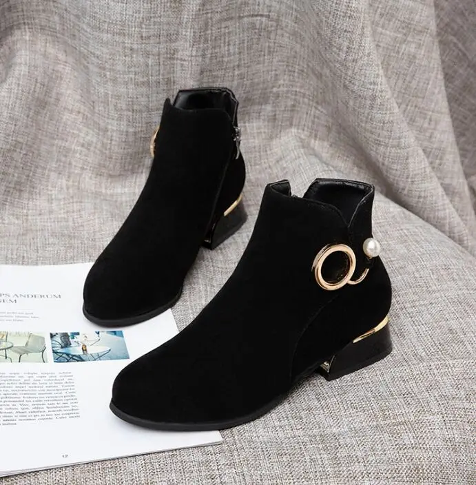 Женские ботинки на молнии Зимние Теплые ботильоны большого размера Размеры 35