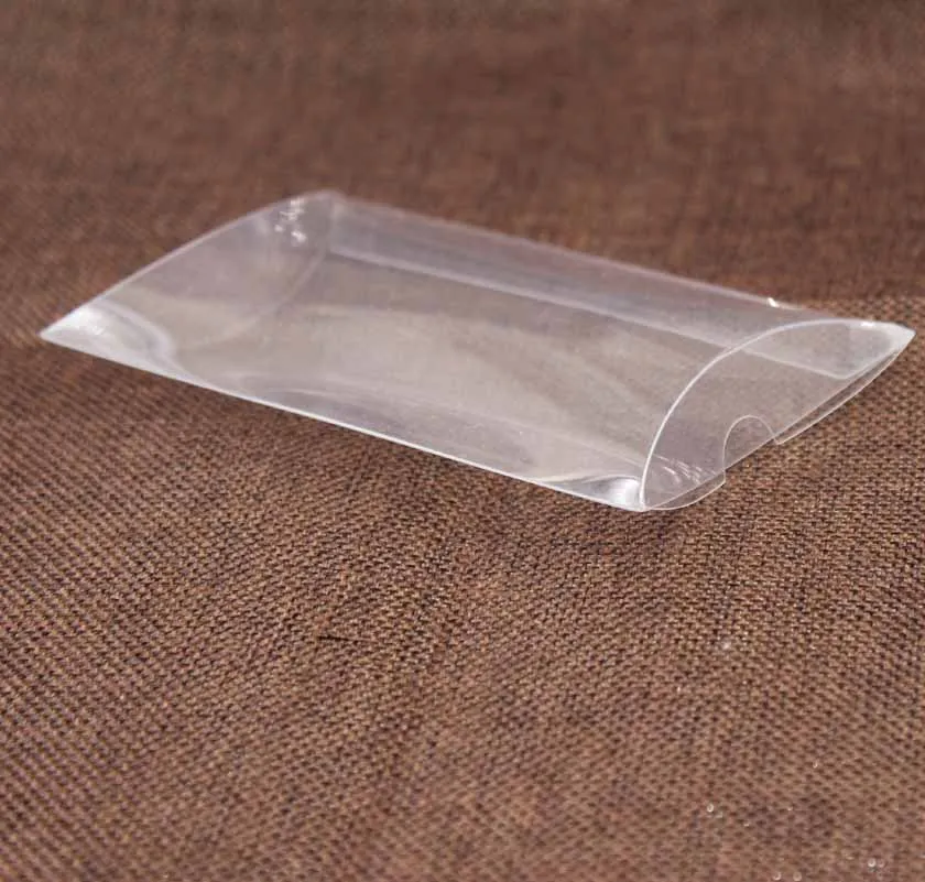 

50pcs12.5*8*2cm Clear PVC Pillow Box Wedding Favor Bridal Candy Gift packaging Boxes Party Supplies souvenir Boxes 50pcs per lot