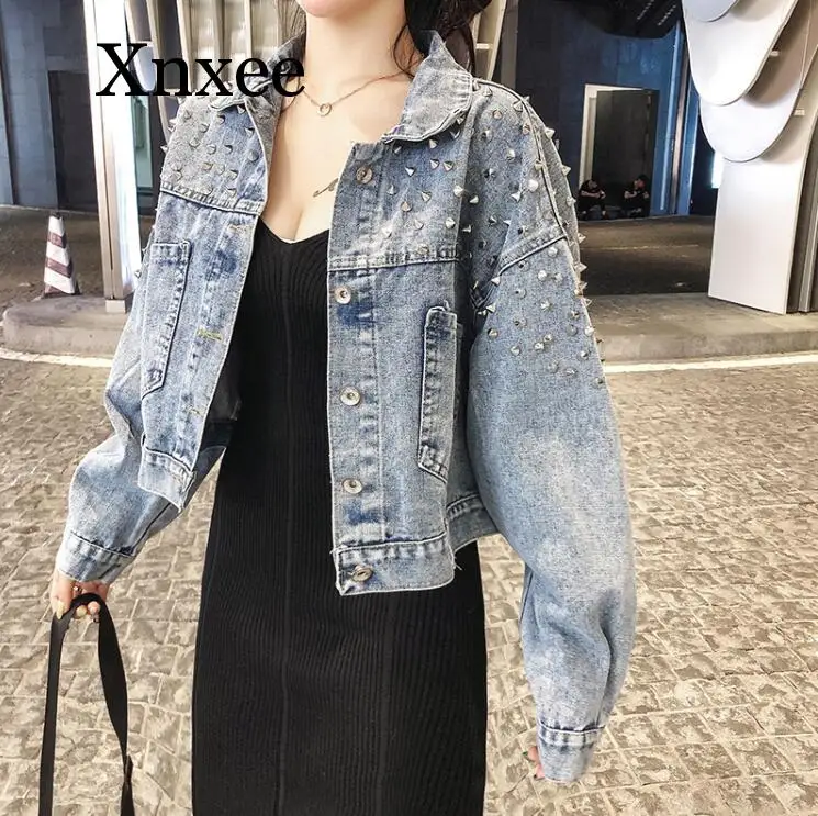 

cool rock girl Hip Pop Rivet Short Jacket Fashion New Bat Sleeve Heavy Work Rivet Short Washed Denim Jacket Female Jacket