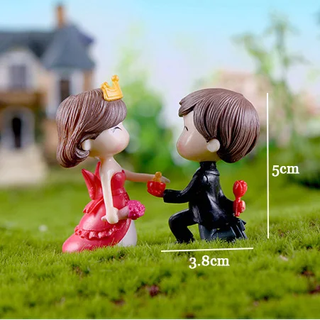 Romantic Miniature Couple Figurines for Wedding Decor and Valentine's Day Gift