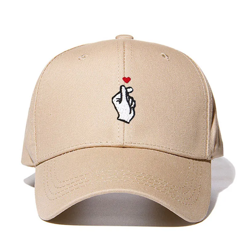 

Exclusive Embroidery Cute Heart K-POP Love Gift Valentines Day Boyfriend Grlfriend Kawaii Dad Hat Men Women Baseball Cap