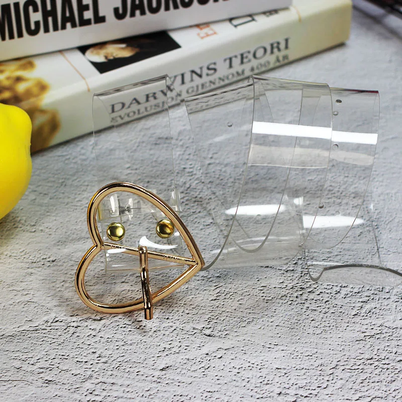 5835844806_2121379066