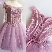 Vestidos para graduacion прозрачный розовый v-образный вырез на плече с кружевной аппликацией, без рукавов на шнуровке сзади