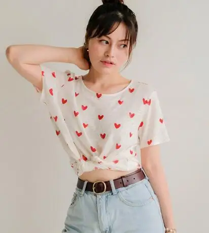 Женская футболка с коротким рукавом и круглым вырезом с принтом в виде сердца-Новинка 2109, женские футболки