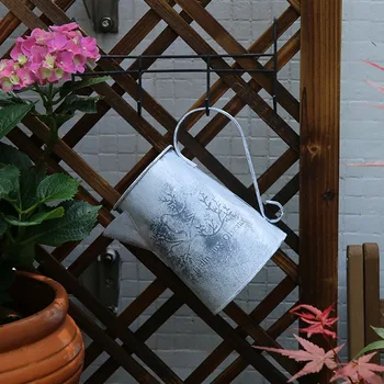 

1Pc Retro Iron Flower Pot Pastoral Planter Bucket Home Gardening Watering Cans Desktop Vases Barrel Decoration Plant Flowerpot