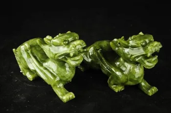 

Jade chino tallado un kirin fu feng shui para proteger las estatuas de perros de mala suerte