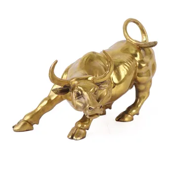 

Golden Brass Charging Stock Market Bull Figurine Wall Street Bull Ox Statue Feng Shui Scuplture Home Office Decor X3879