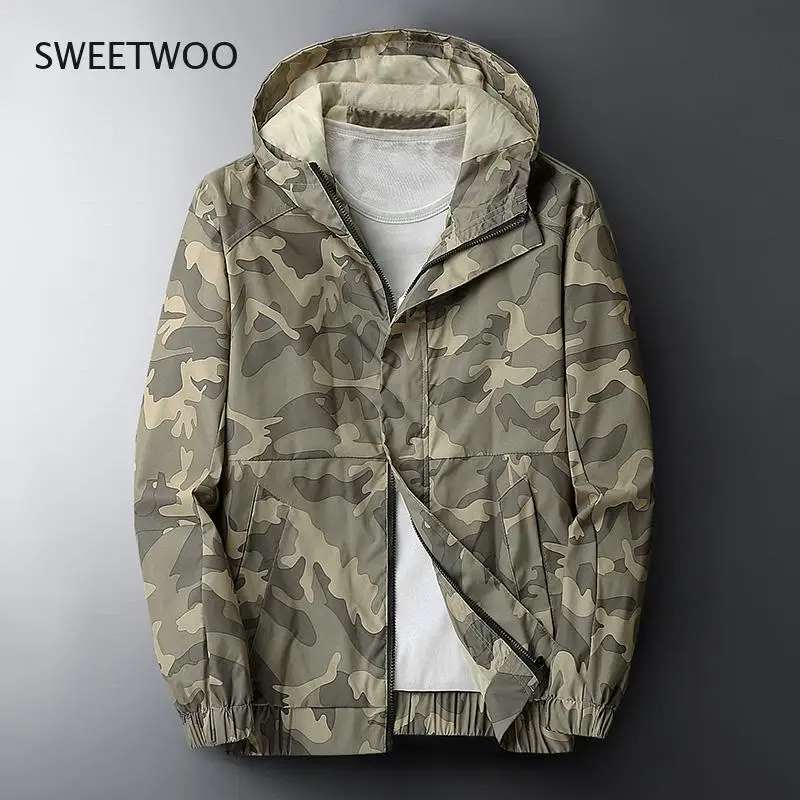 Camouflage Hooded Jacket Men Spring Korean Outdoors Casual Streetwear Breathable Military Windbreakers