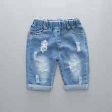 Летние новые стильные Универсальные джинсовые шорты для мальчиков и девочек, детские трендовые шорты-бермуды