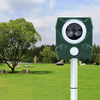 

Outdoor Waterproof Pest Repeller LED Flashing Anti Insect Solar Powered Multifunctional Animal Drives PIR Detection Loud Alarm