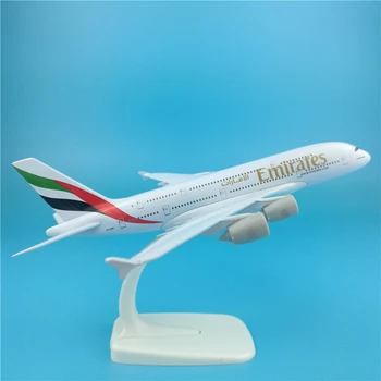 

20cm Emirates A380 Metal Plane Model United Arab Emirates A380 Free Flight Model Airplane Airbus Gift Aircraft Scale Models Toys