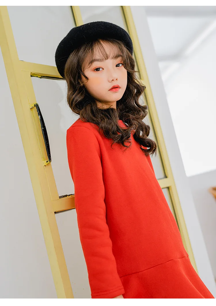 11945440825_1879313446