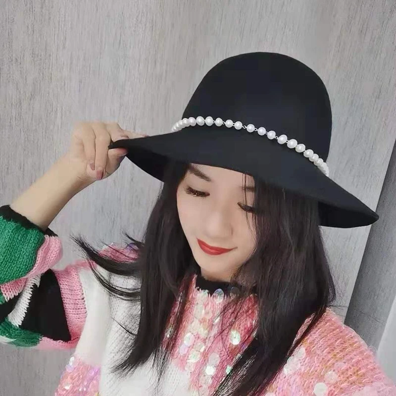 Small sweet wind restoring ancient ways about pearl chain wool fisherman hat female celebrities fashion elegant British han edit