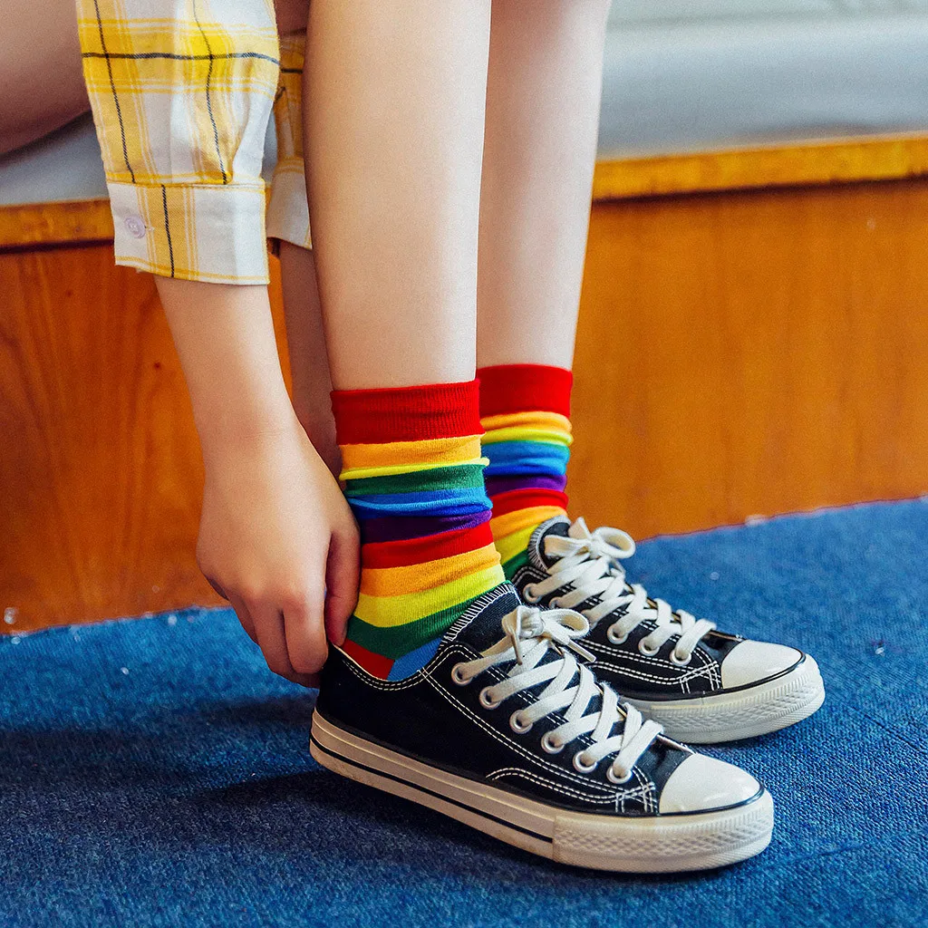 Unisex Cotton Socks New Rainbow Striped Pile Of Socks In The Tube Autumn Winter Fashion Casual Sports College Wind Pile Socks DH