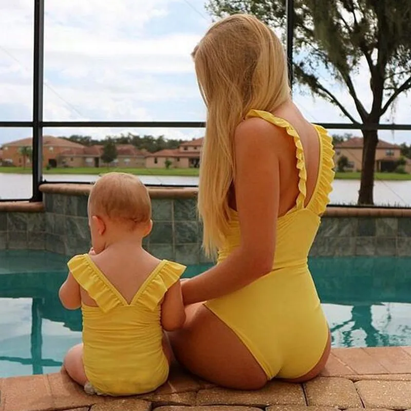 matching mom and baby swimsuit