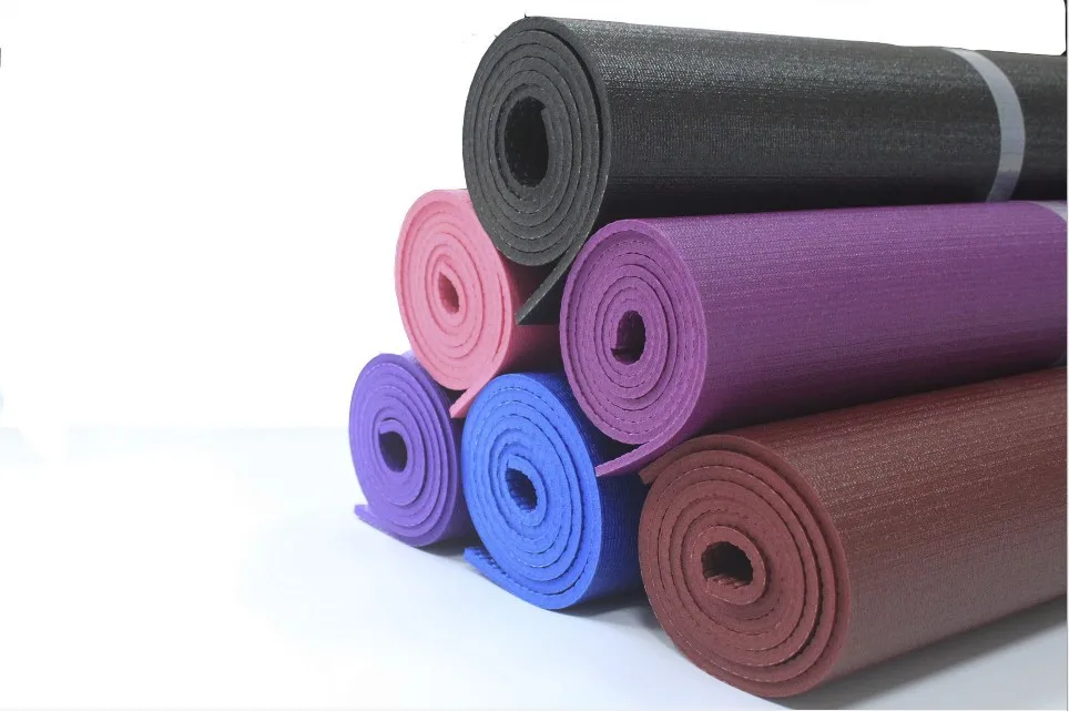

PVC High Density Anti-slip Yoga Mat Fitness Yoga Pad Outdoor Thick Yoga Mat Exercise Blanket