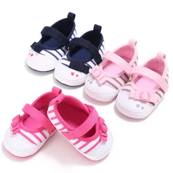 

Factory direct wholesale new fashion 0-1 year old female baby striped princess shoes spring and autumn baby toddler casual shoes