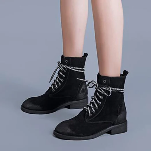 Black suede Женская замшевая обувь; повседневные ботильоны на шнуровке спереди, не сужающегося книзу массивного размера плюс; осенние армейские короткие ботинки из натуральной кожи; большие размеры 12, 44, 10 - Цвет: Black suede