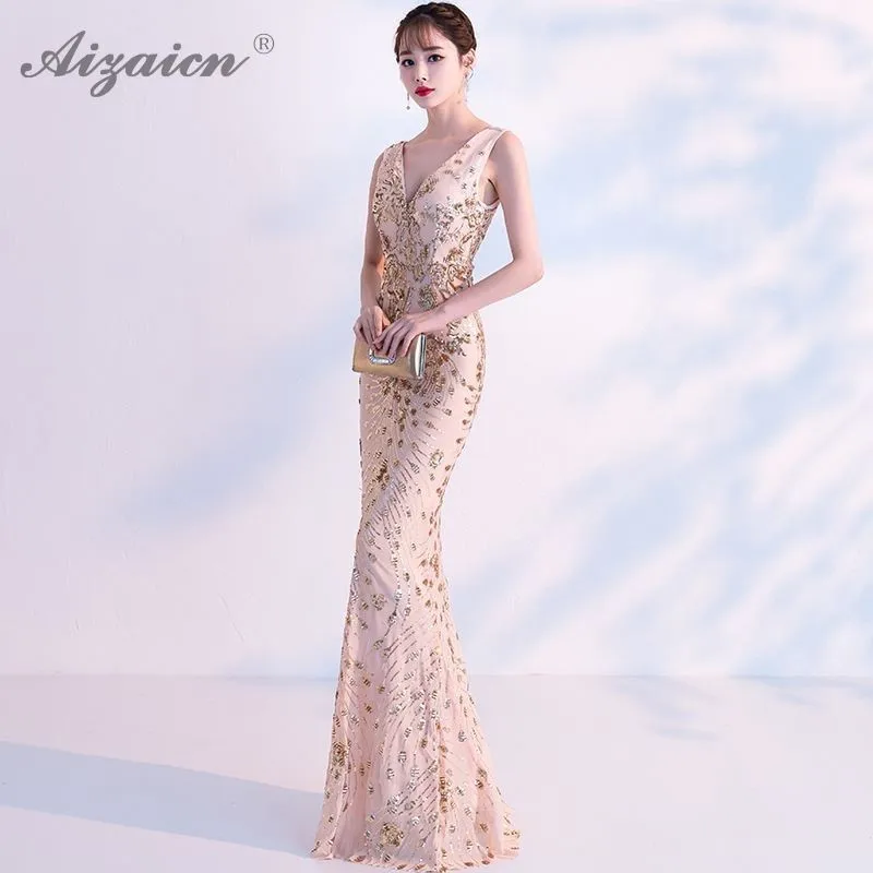 Роскошные блесток Длинные Cheongsam современный Китай Русалка Тонкий вечерние Винтаж платье Qi Pao Для женщин Китайский вечернее китайское платье-Ципао хост платья для женщин