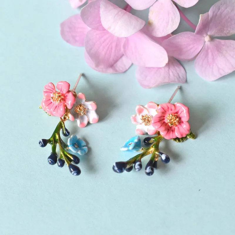 8933899763_999831917