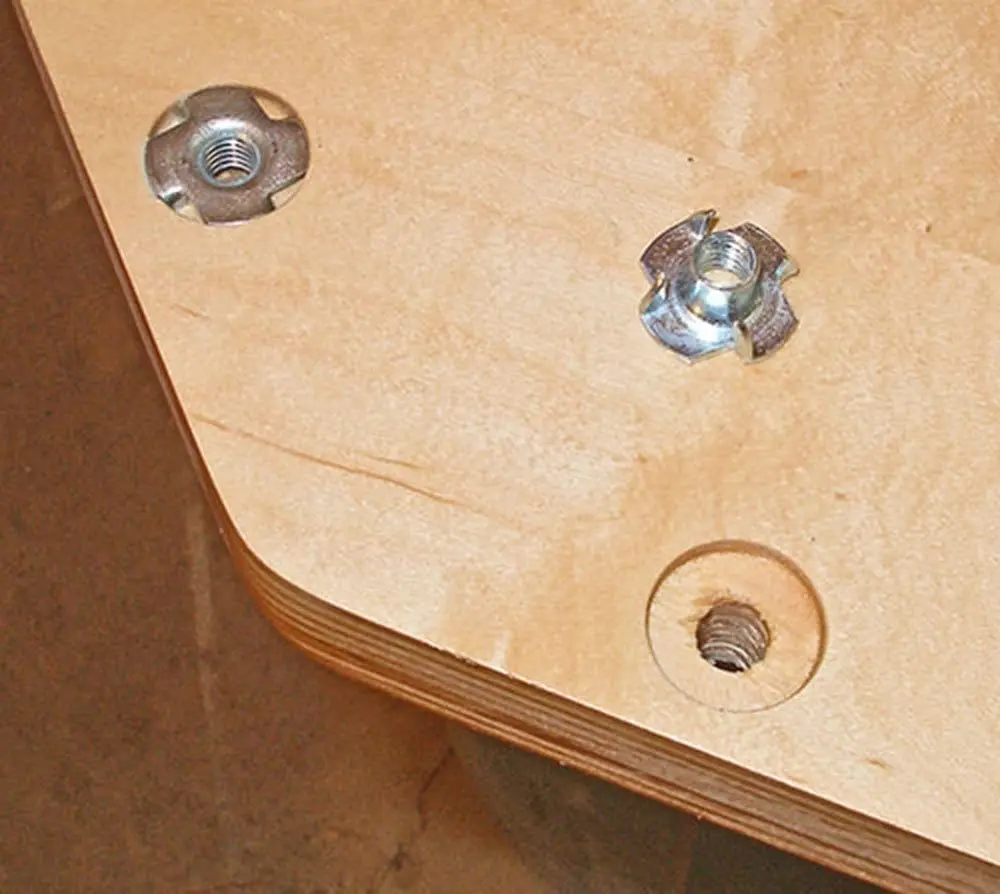 3/8"-16 T-Nuts 100pcs , Pronged Tee Nut. for Wood, Rock Climbing Holds, Cabinetry (3/8"-16 x 7/16", (100 Pack)