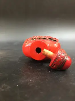 

China Old Beijing used old snuff bottle coral snuff bottle