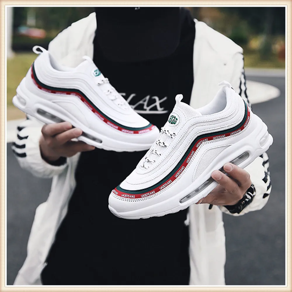 SNEAKER xq4