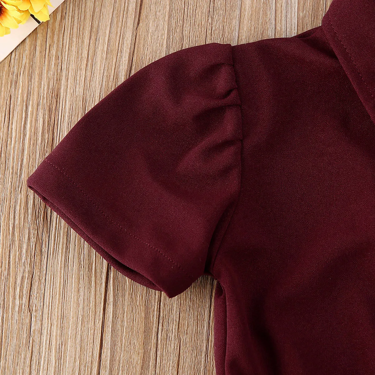 Рождественская одежда для маленьких девочек Однотонный однобортный комбинезон