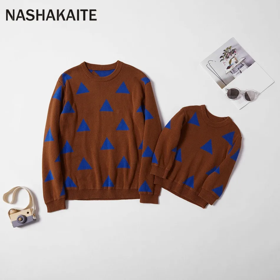 NASHAKAITE/свитер для мамы и дочки; пуловер с треугольным принтом; свободные свитера с круглым вырезом для мамы и меня; зимний семейный образ