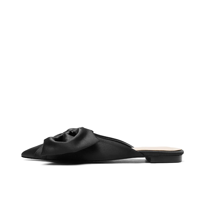 2020 Summer New Pointed Toe Baotou Half Slippers Polka Dot Bow Flat Heel Slipper