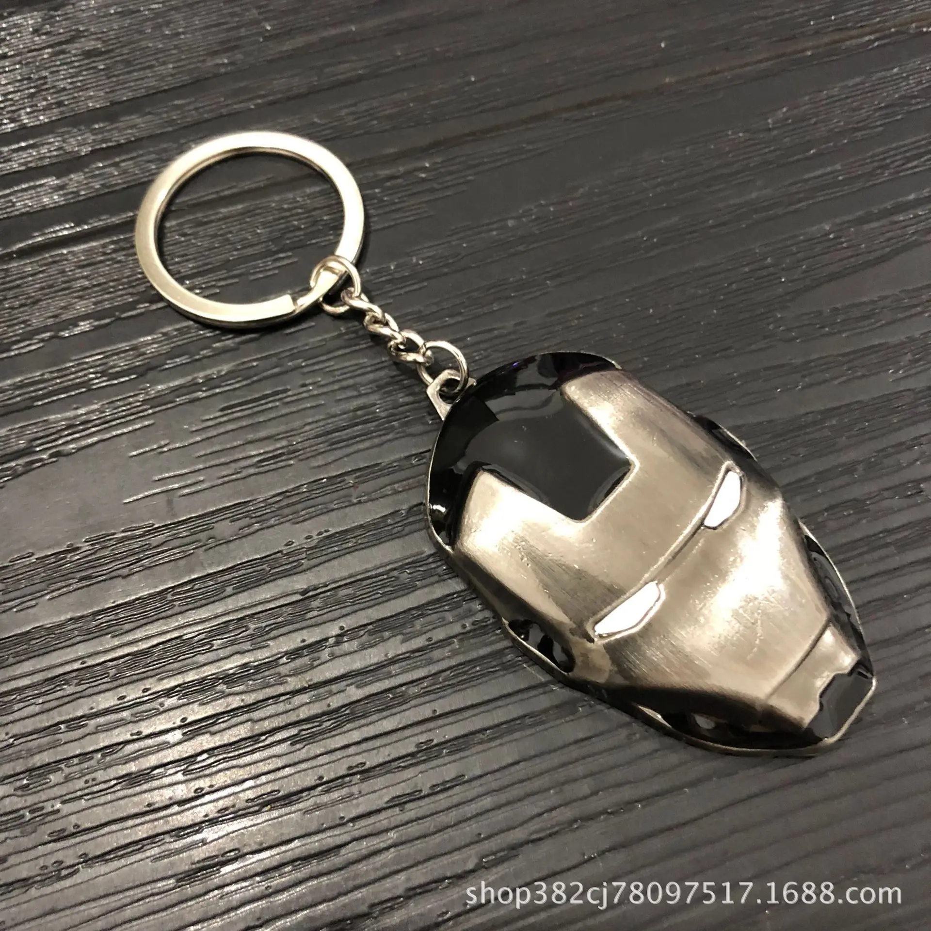 19 Чудо Мстители Quake Mjolnir брелок Капитан Америка щит Железный человек Бэтмен маска повесить кулон окружающий брелок для ключей по мотивам фильма - Цвет: 19