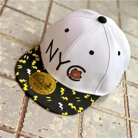 NYC BEAR WHITE Модная демисезонная плоская шляпа для маленьких мальчиков и девочек от 2 до 8 лет, Очаровательная Регулируемая 3D мужская Кепка с китайскими иероглифами, солнцезащитная Кепка - Цвет: NYC BEAR WHITE