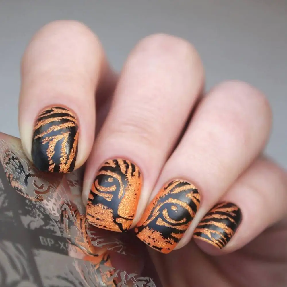 Пластины для стемпинга ногтей BORN PRETTY прямоугольные круглые непослушные с