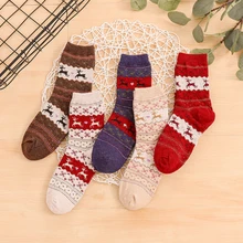 Милые рождественские женские носки с героями мультфильмов; 1 пара; сезон осень-зима; теплые новогодние носки с принтом оленя; красные, белые женские хлопковые носки