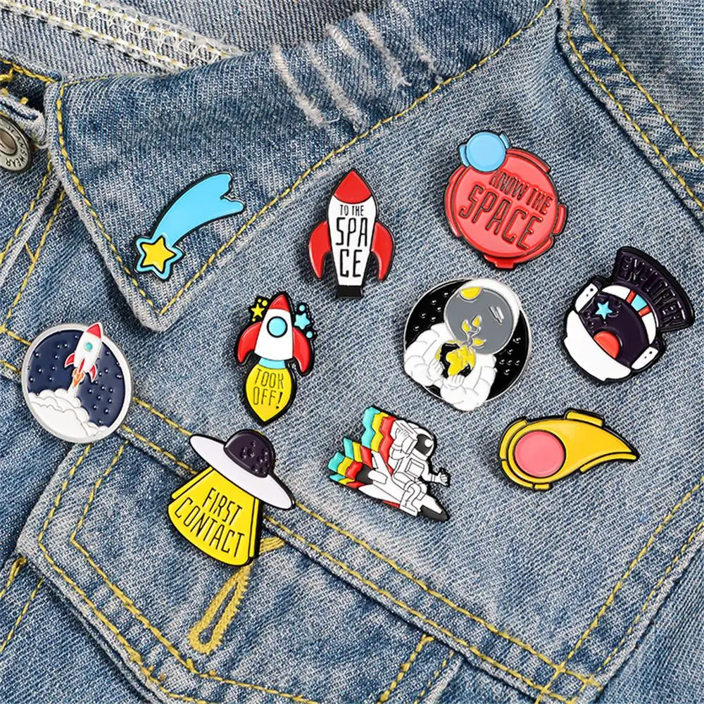 

Space Enamel Pins Badges Brooches Jewerly Fashion Accessories Planet Rocket Astronaut Star Lapel Pin for Jeans Bags
