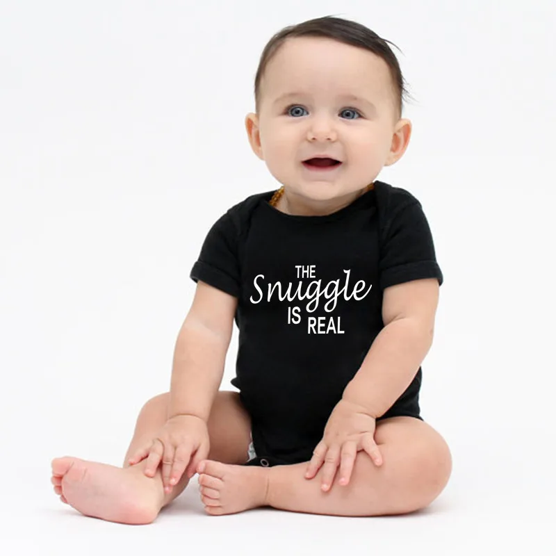 Snuggle Is Real Baby/Одежда для маленьких девочек; комбинезоны для новорожденных; коллекция года; комбинезон с буквенным принтом; Одежда для новорожденных; Возраст 0-18 месяцев
