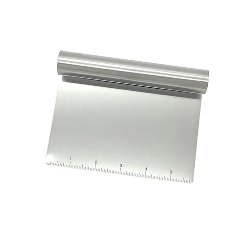 Flour Scraping Baking Tool Stainless Steel Design Kitchen Tool with Scale Cutting Knife Fondant Cake Baking - Цвет: scraper