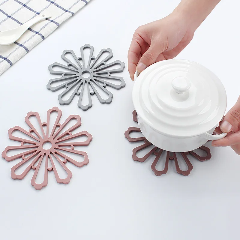 

Creative silicone insulated table mat anti-scalding heat-resistant household hollow sand pot saucer bowl cup cushion
