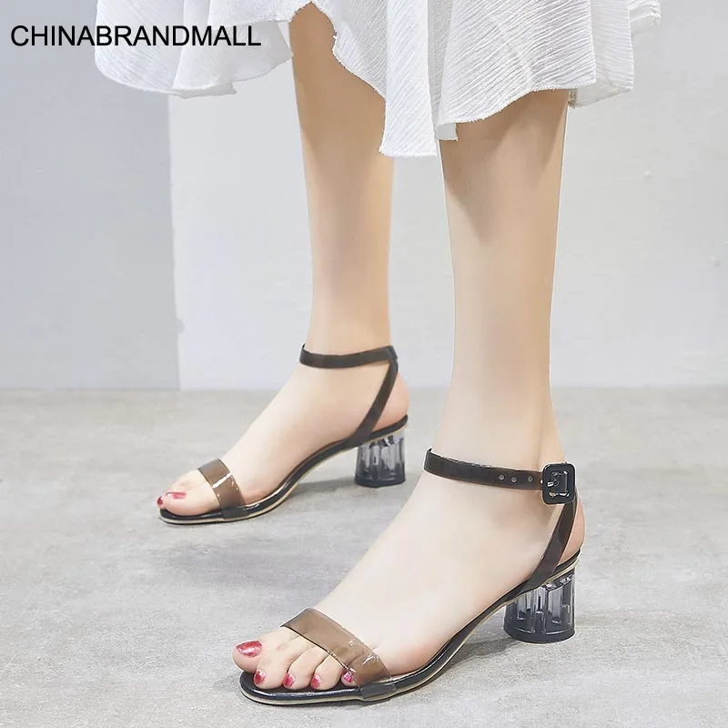 

Transparent PVC Slippers Women Summer Slippers High Heel Open Toe Slippers Flat Sandals Pin Buckle Slippers Zapatos de mujer new
