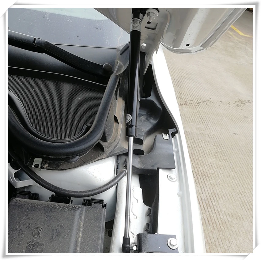 

For Ford Focus 2019 2020 Hood Cover Hydraulic Rod Strut Telescopic Rod Engine Hood Lift Support 2pcs
