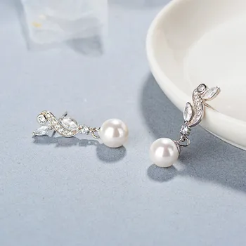 

Simple Earrings Fashion Exquisite Tide Zircon Pearl Earrings Korean Temperament Earrings
