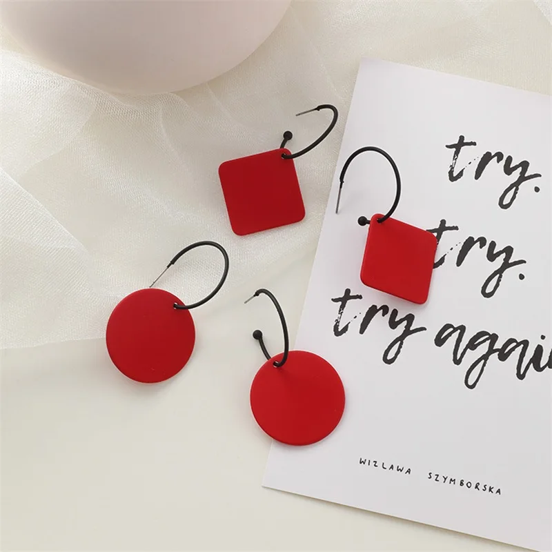 Корейские простые красные квадратные круглые металлические серьги модный геометрический дизайн сплав женские кулон ювелирные изделия подарок pendientes Brincos