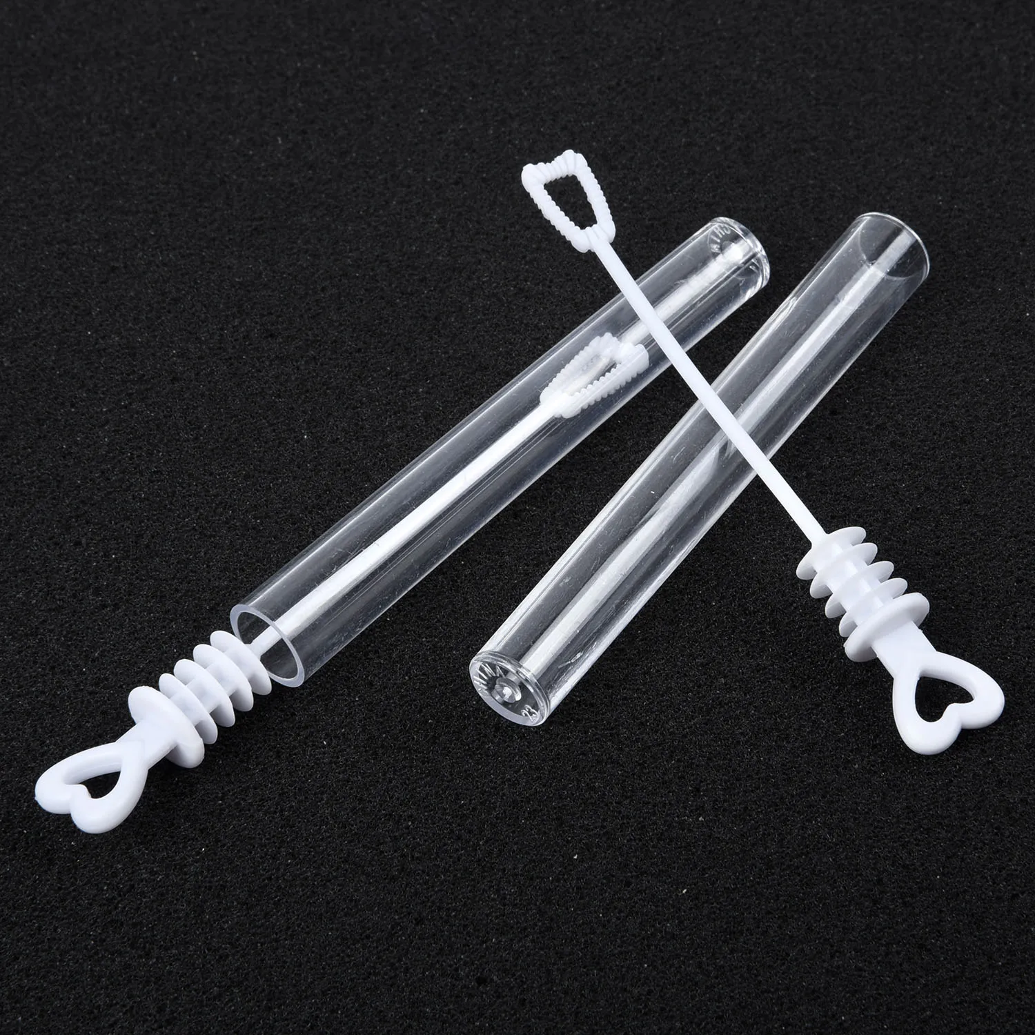 25/50/100 pcs Wedding Party Favors Soap Water Empty Soap Bubble Bottles Love Heart Wand Tube Kids Toy Gift Festival Party Decora